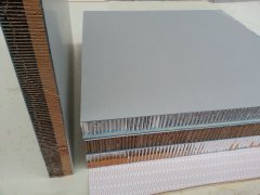 威海氟碳蜂窝铝板