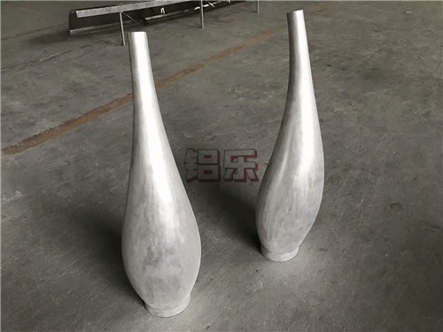 铝乐雕花铝单板教大家快速选取到一流的雕花铝单板
