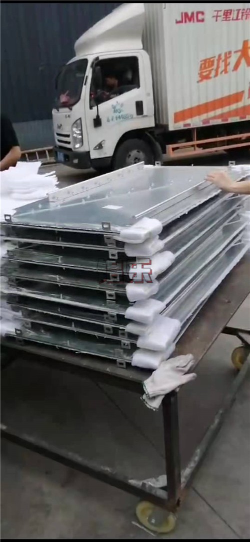 铝乐建材公司让你如何能选对优质拉丝铝单板