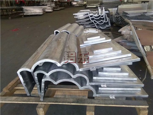铝乐拉丝铝单板生产厂家让您快速的订购好的拉丝铝单板